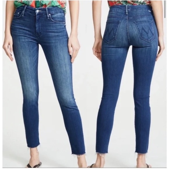 MOTHER The Looker Ankle Fray Jeans in Invitation Only Wash. Size. 25. - Picture 1 of 16